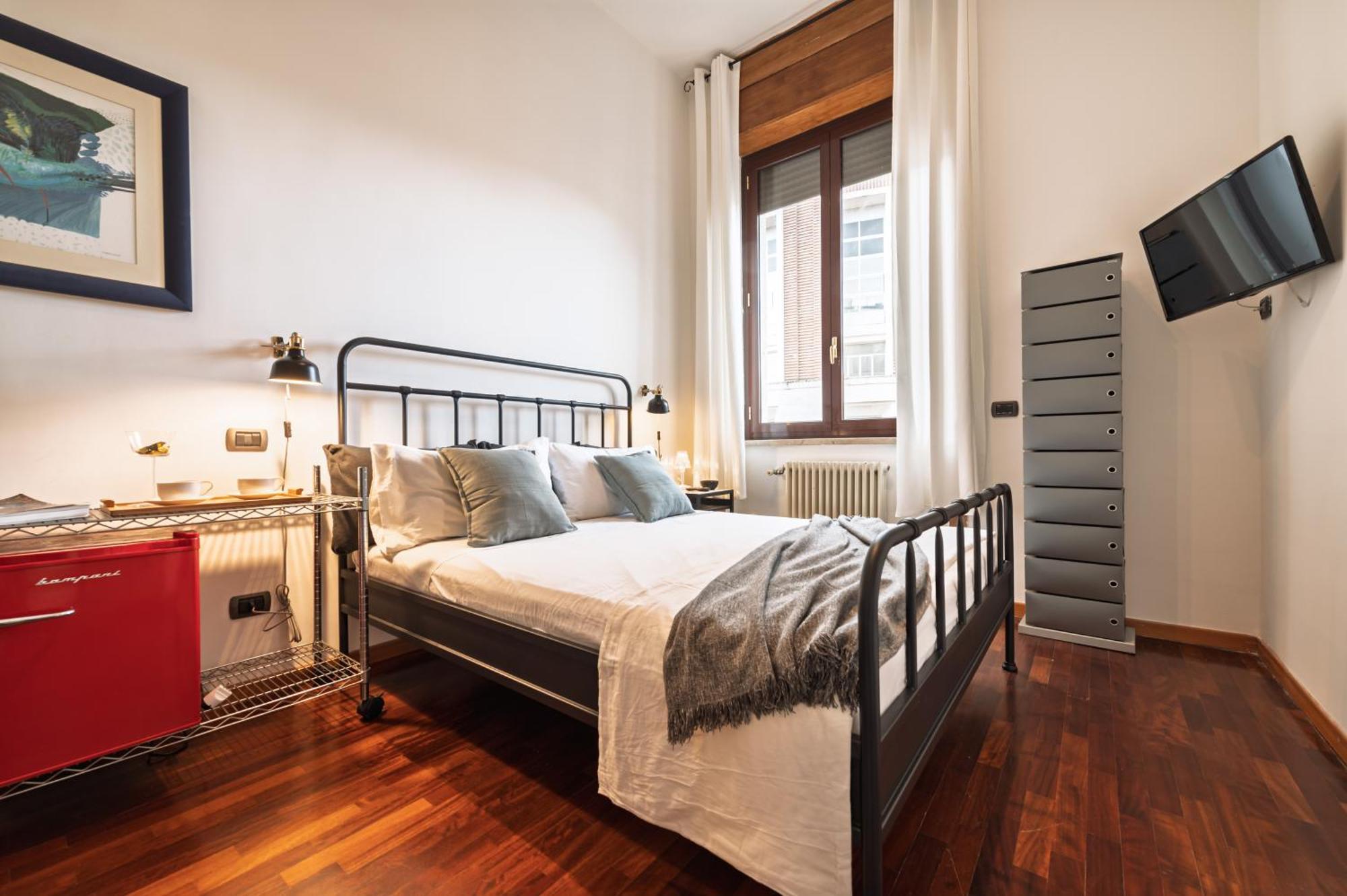 Apartment Viverenapoli - Dimora In Centro Naples